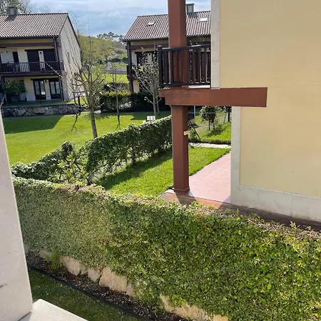 Apartmán Vacacional De 2 Con Piscina Prellezo